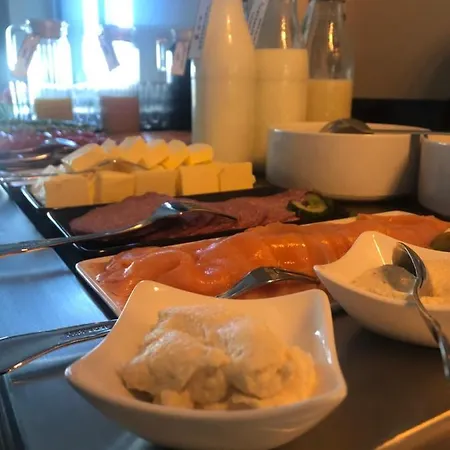 Kapelle * 博登斯边的拉多夫采尔